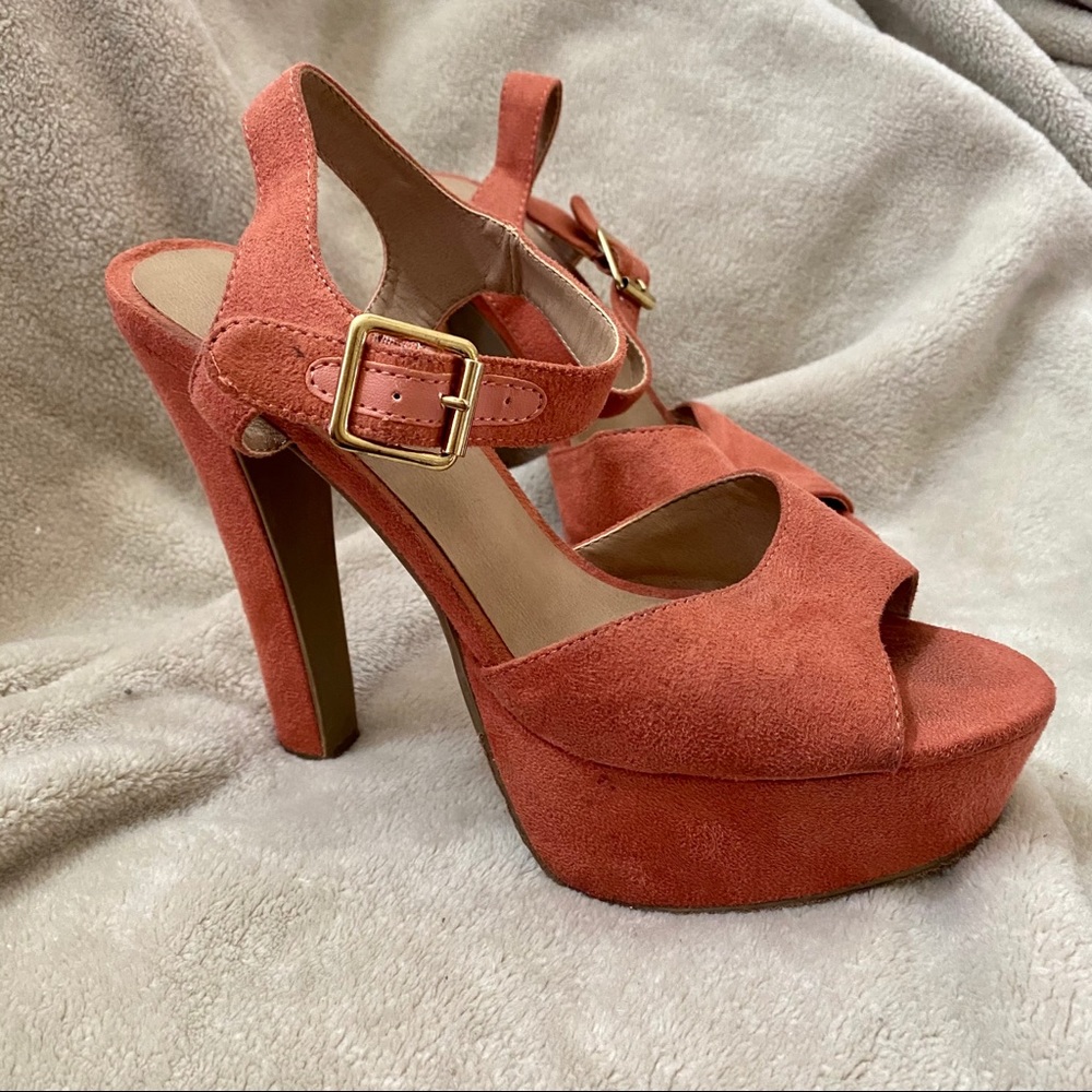 Candies Coral Platform Heels 8.5